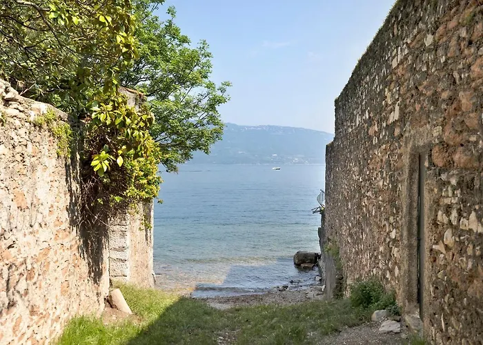 Corneghe With Pool * Gargnano